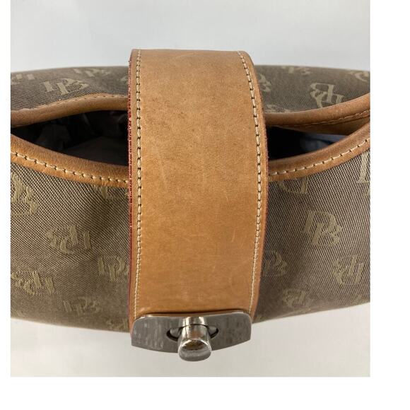 DOONEY & BOURKE LARGE SIGNATURE SHOULDER BAG WITH LATCH (ASIS) - Picture 8 of 16